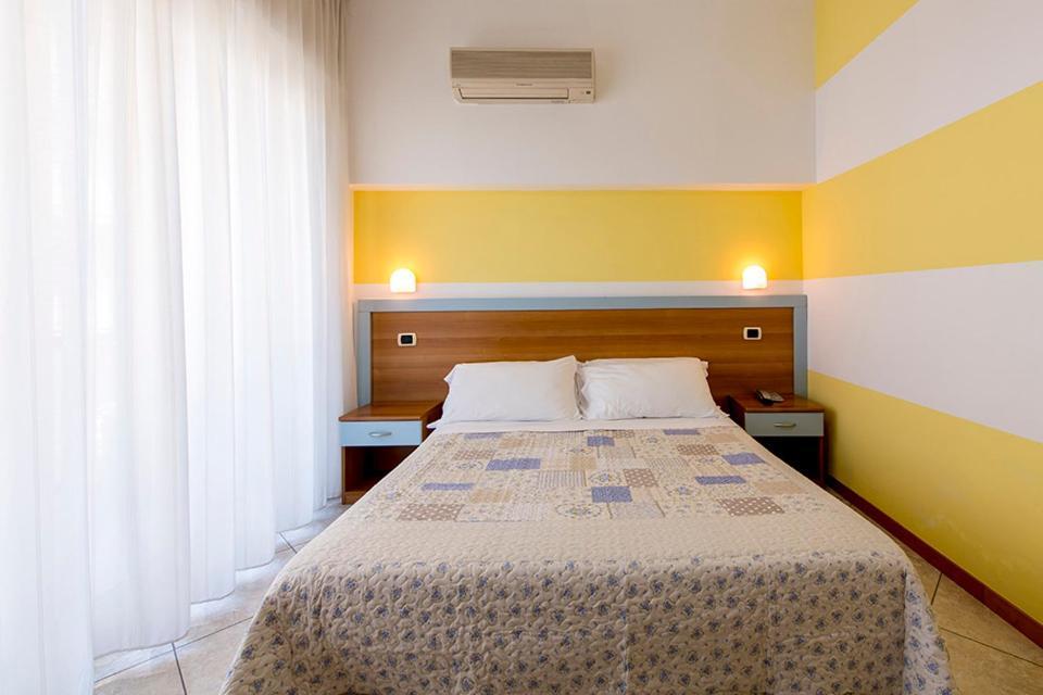 Hotel Le Soleil سان بنيديتّو ديل ترونتو المظهر الخارجي الصورة